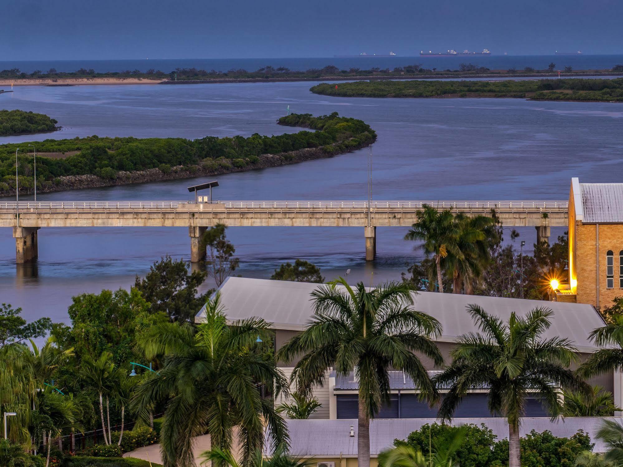 Lanai Riverside Apartments Mackay Buitenkant foto